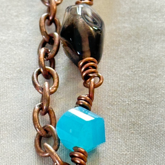 2/$15 Copper Blue & Brown stone/beaded “Sister” bracelet. Heart toggle clasp. - Picture 5 of 16
